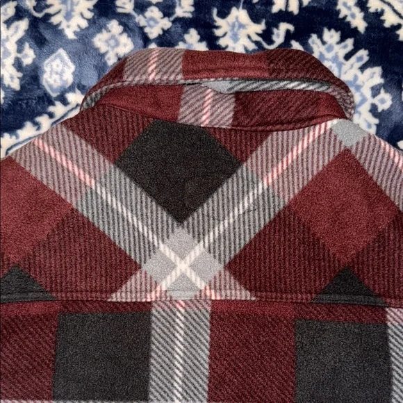 Men's or Women’s Plaid Bomber Jacket in preloved but New Condition. Men’s Large. - Picture 11 of 14